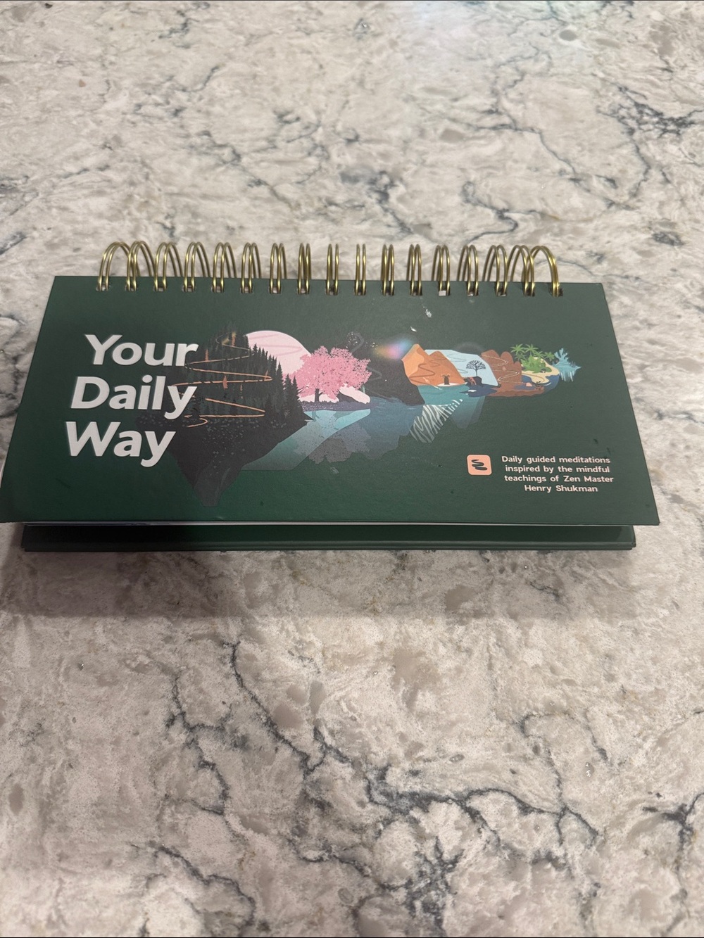 Your Daily Way Daily Meditation Green Desk Flip Calendar with Gold Spiral